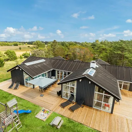 Holiday home Stunning In With Wifi Aalbaek